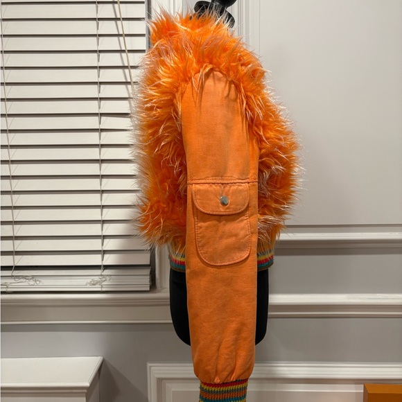Y2K Vintage Fake Fur Jacket - Picture 2 of 6